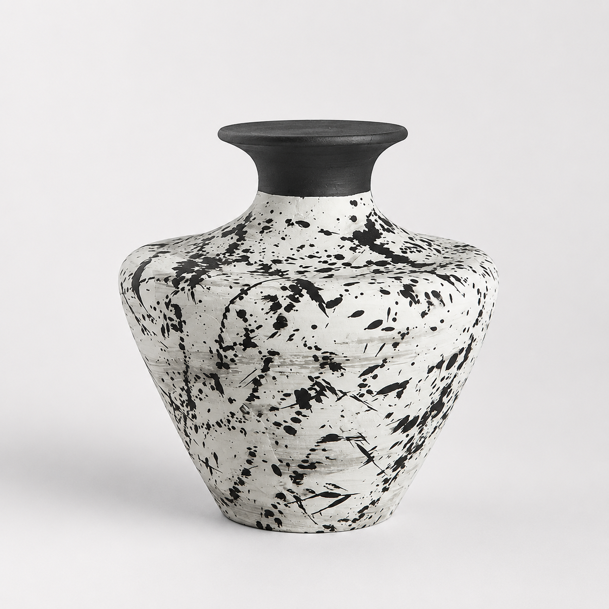 Black & White Modern Decorative Vase